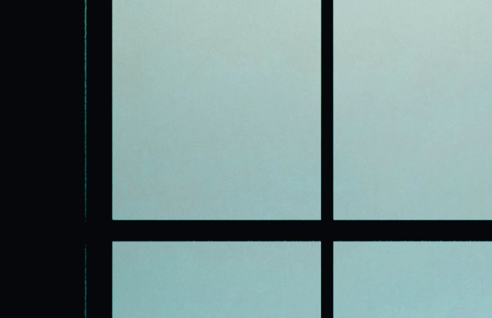             Sky 3 - Papier peint fenêtre à croisillons avec ciel nuageux - bleu, noir | Intissé lisse mat
        