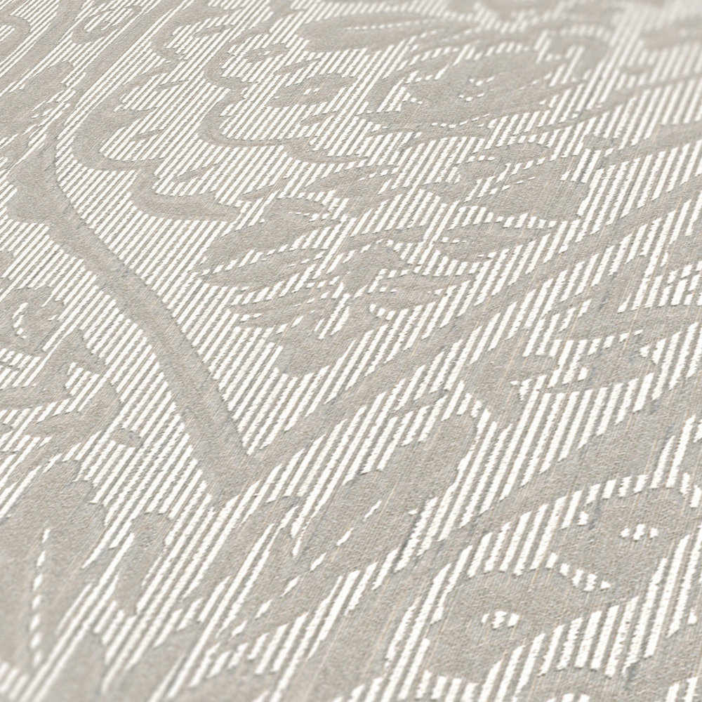             Carta da parati in tessuto non tessuto in stile coloniale con motivo floreale ed effetto texture - Crema
        