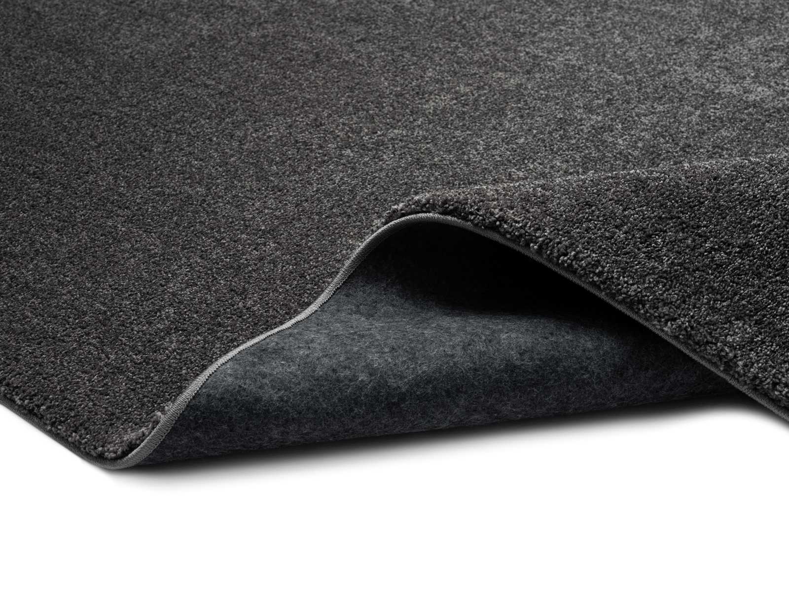             Soft short pile carpet in anthracite - 110 x 60 cm
        