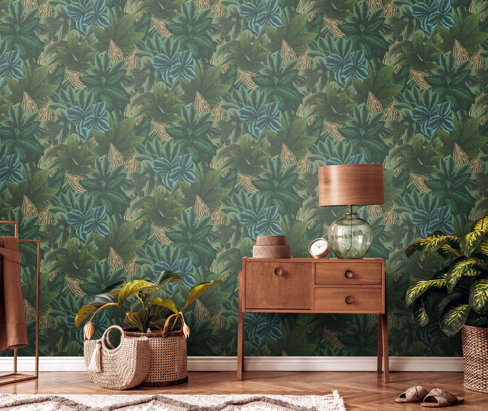             Jungle wallpaper with tropical leaf pattern - green, yellow
        