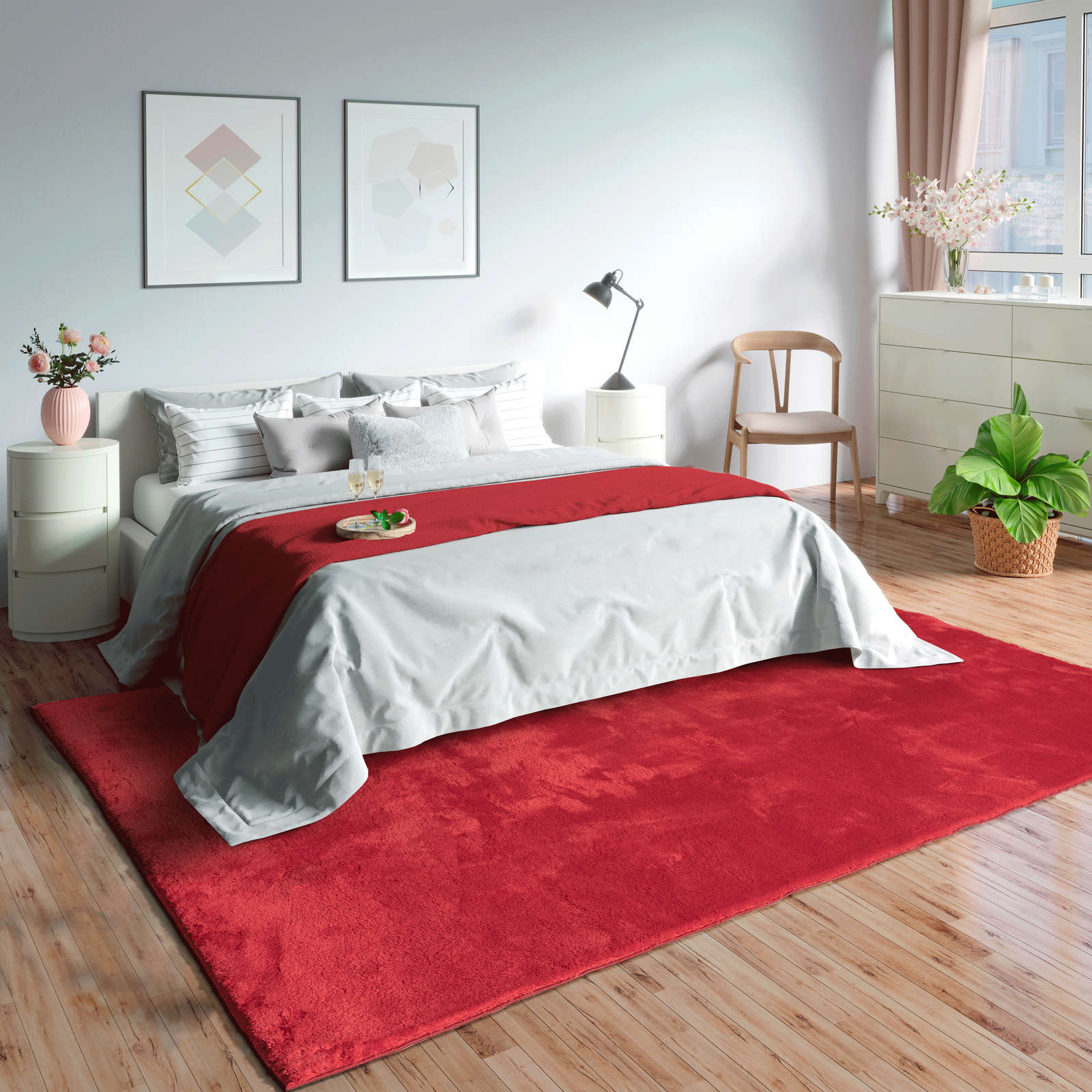             Extra soft high pile carpet in red - 240 x 200 cm
        