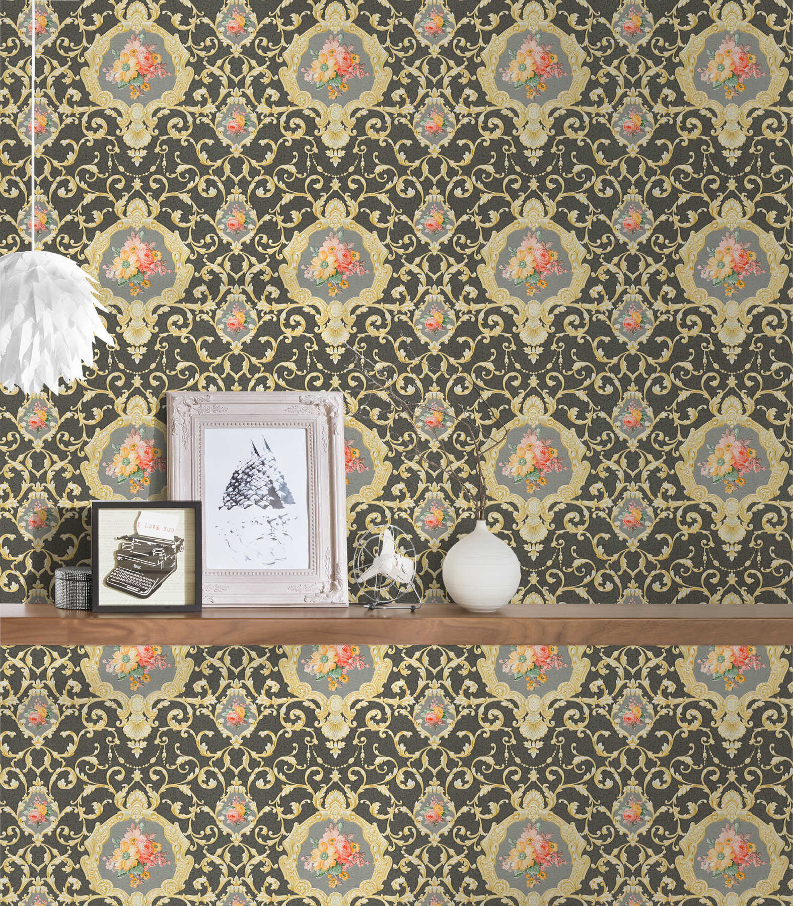             Luxury wallpaper with ornamental pattern & floral bouquet - Metallic, Black
        