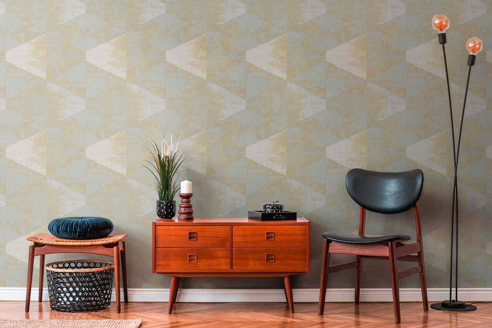             Non-woven wallpaper facets pattern with metallic accent - metallic, cream, beige
        