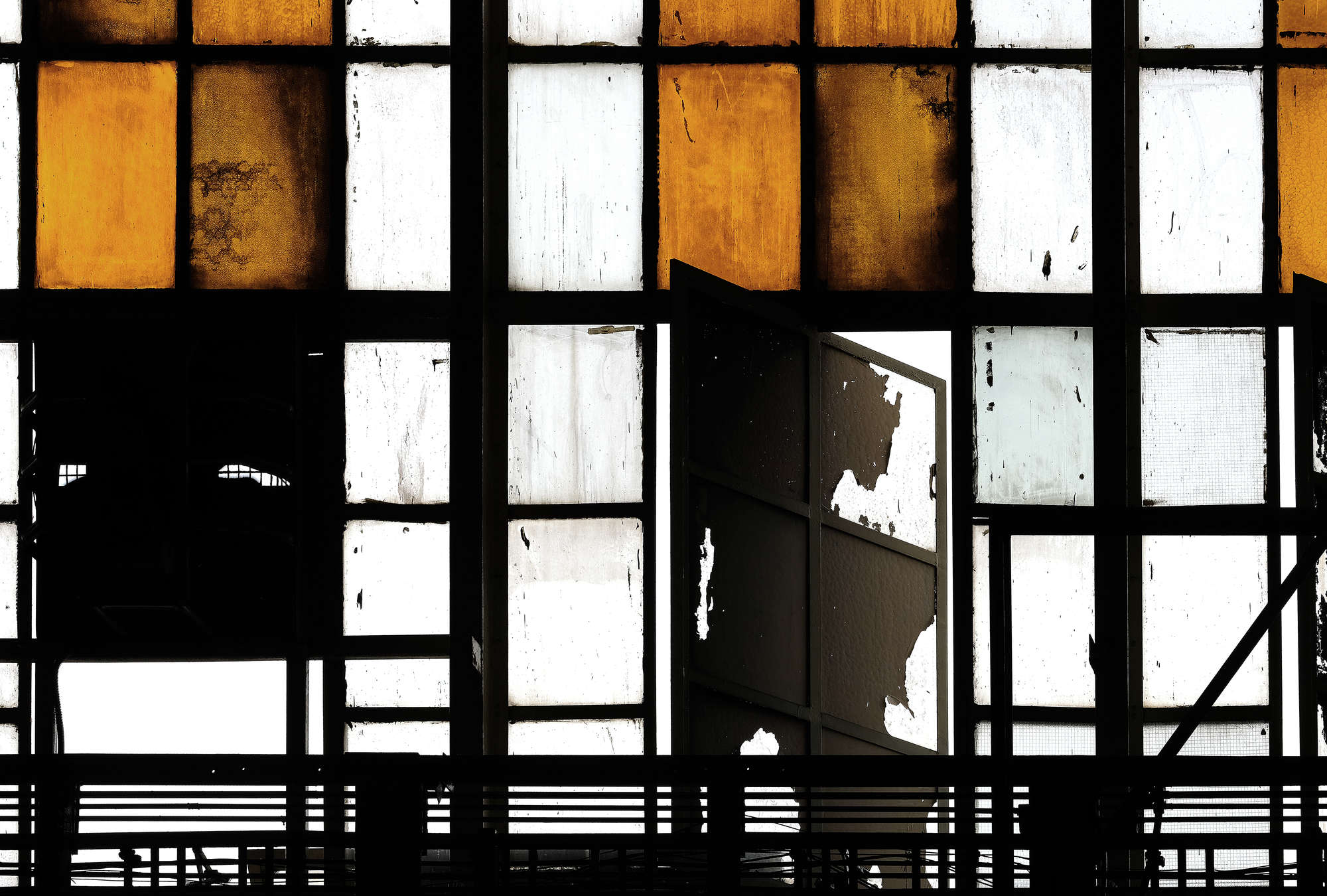             Bronx 2 - Photo wallpaper, Loft with stained glass windows - Orange, Black | Matt smooth fleece
        
