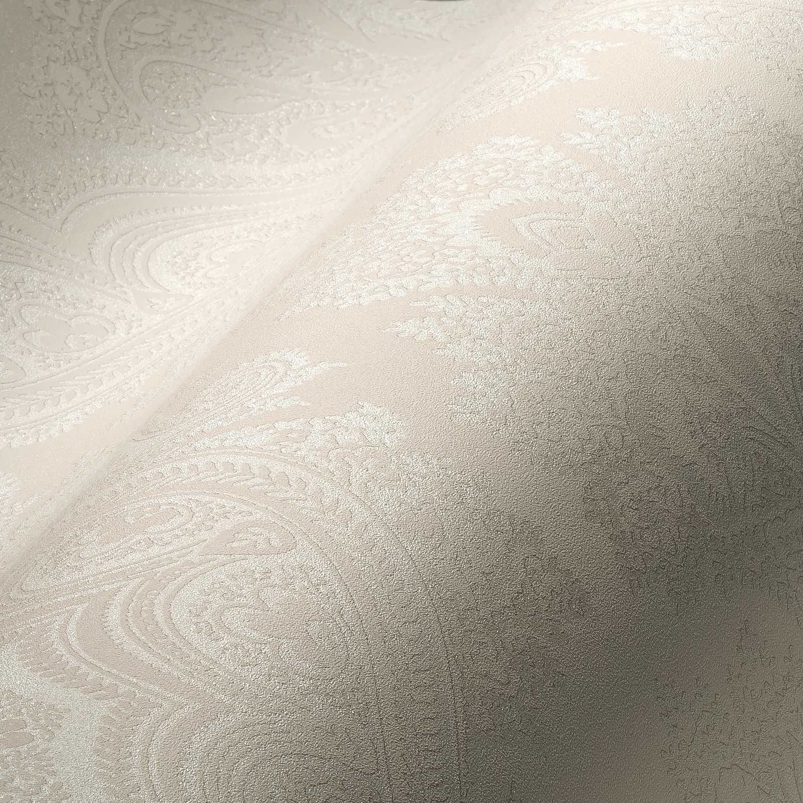 Shimmering baroque wallpaper in beige AS387082