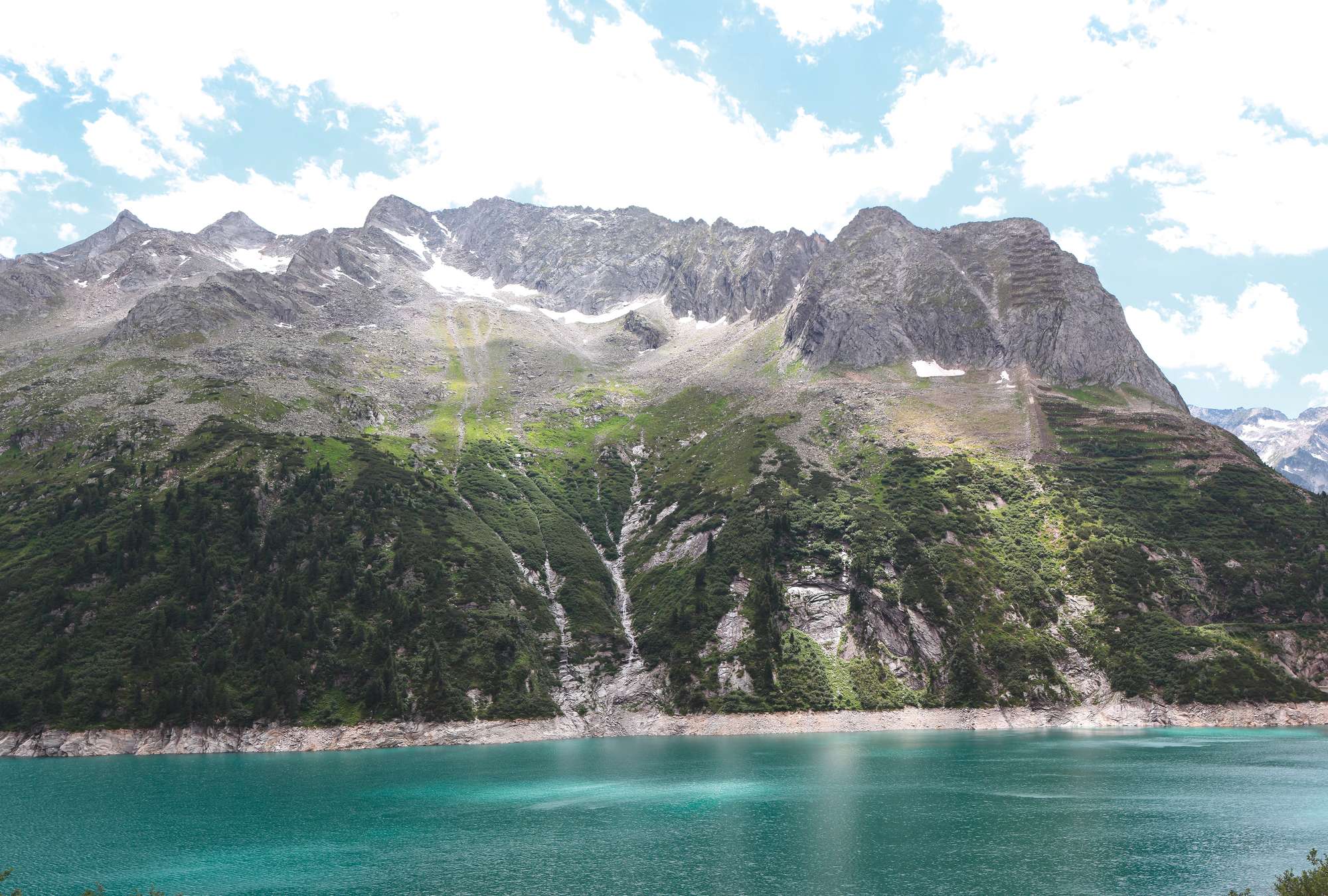             Muurschildering Berglandschap met Alpenmeer
        