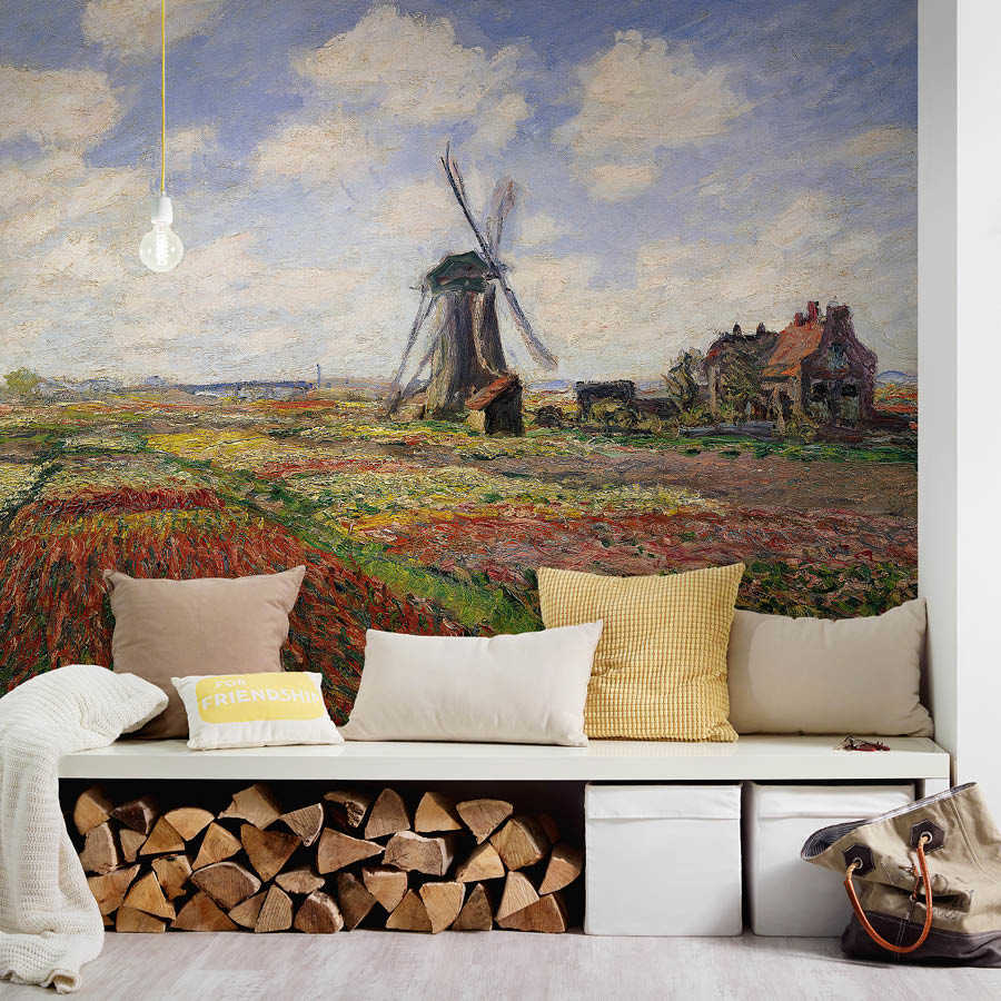 Muurschildering "Tulpenvelden met de molen van Rijnsburg" van Claude Monet
