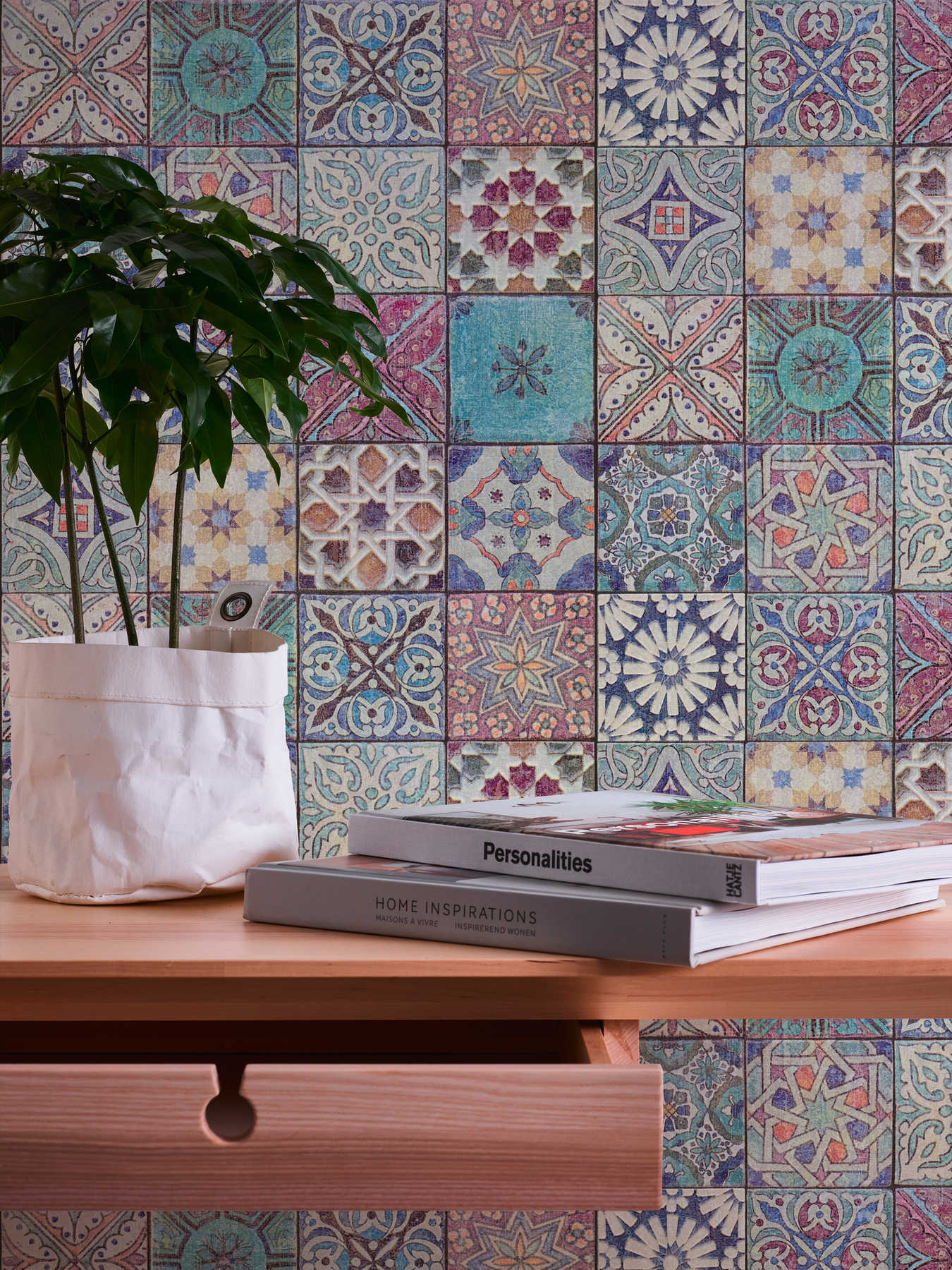             Tile wallpaper mosaic look - blue, purple, cream
        