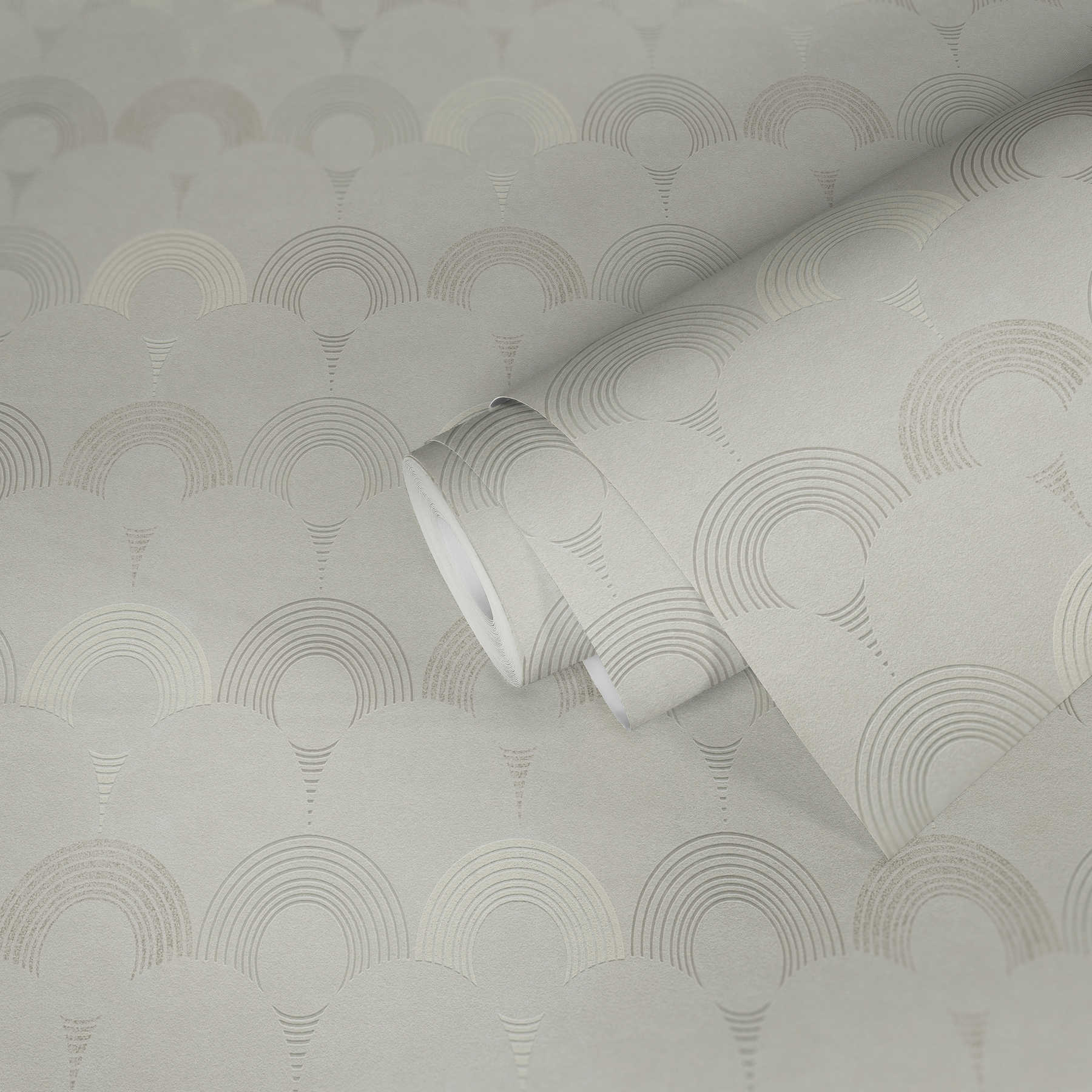             Non-woven wallpaper retro style, geometric circle pattern - grey, silver, white
        