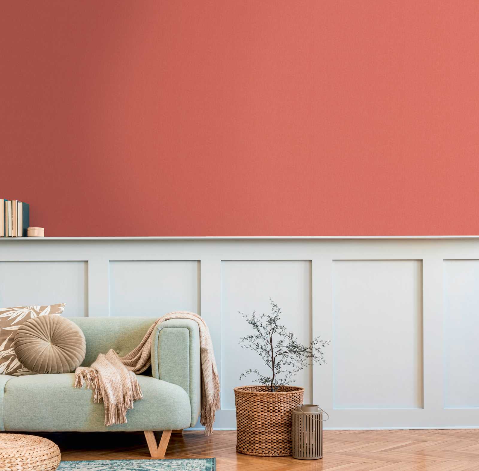             Papel pintado naranja con textura de lino y color terracota
        