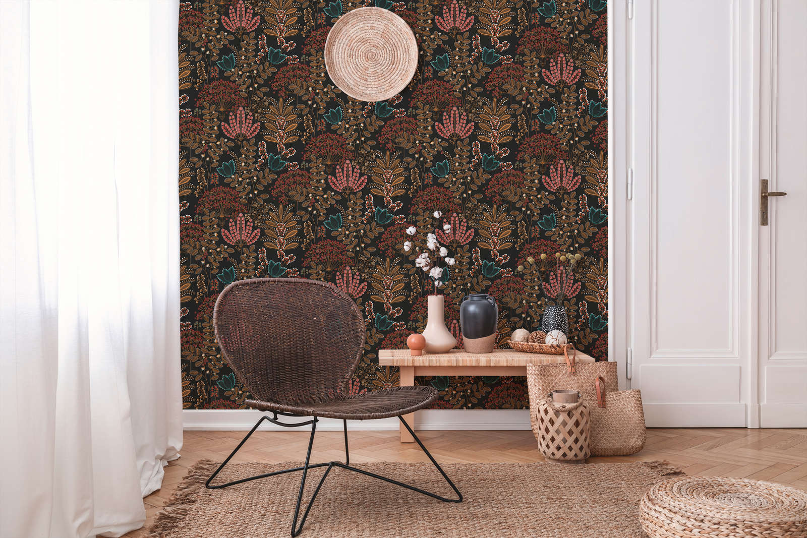             Floral non-woven wallpaper with leaves in retro style slightly textured, matt - black, multicoloured, petrol
        