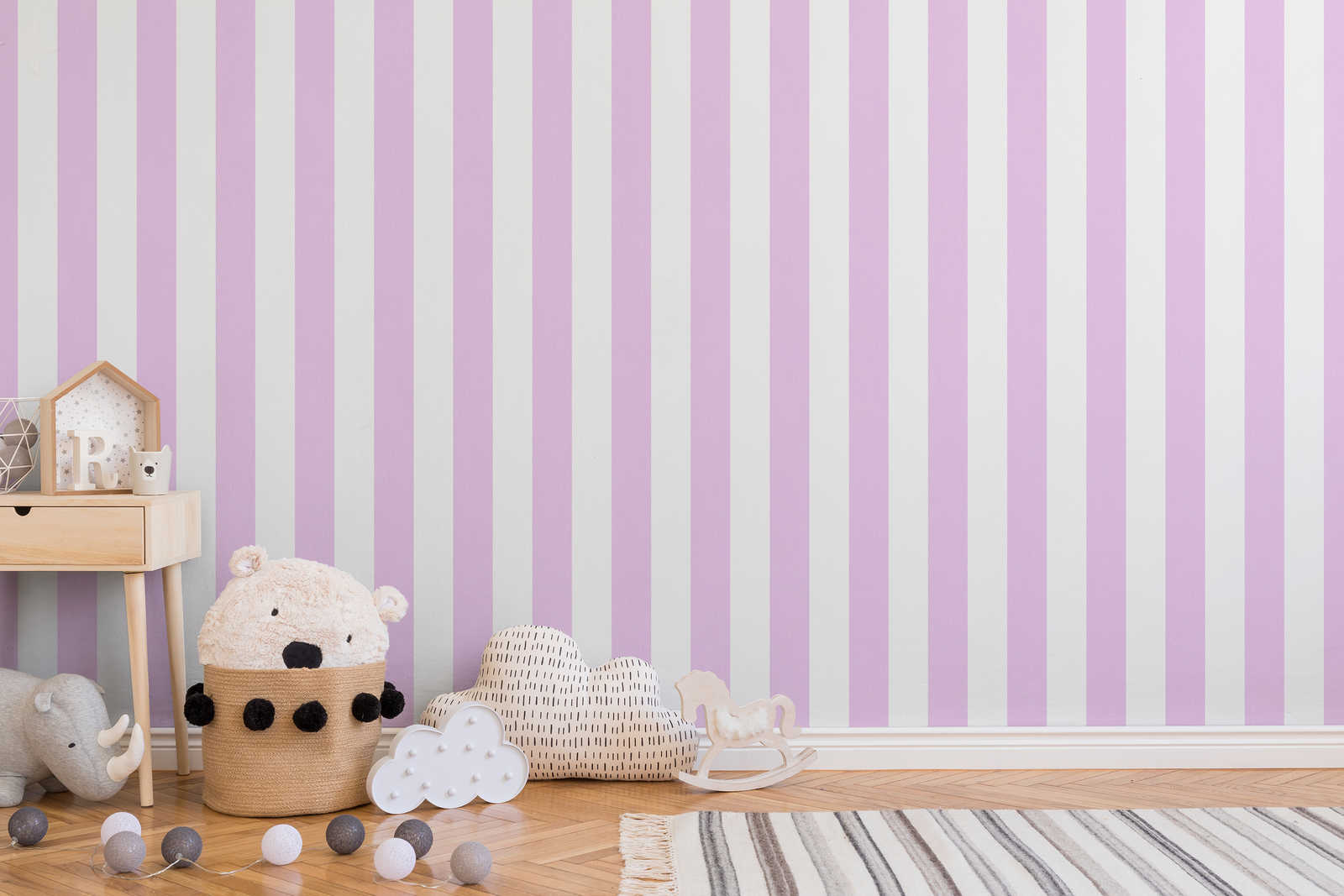             Papel pintado habitación infantil niñas rayas verticales - rosa, blanco
        