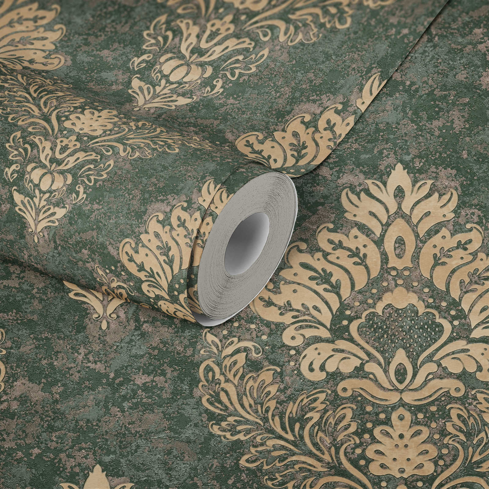            Ornamental wallpaper with floral style & gold effect - beige, brown, green
        