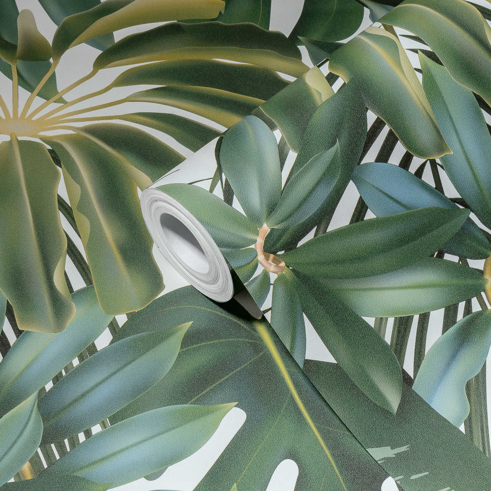            Leaves wallpaper jungle pattern - green, cream
        