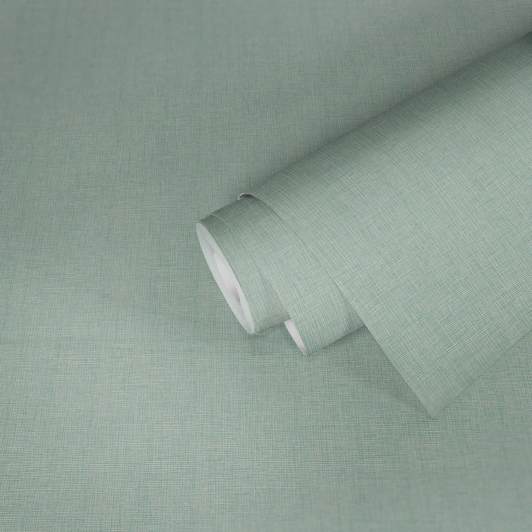             Papier peint vert clair aspect textile avec détails dorés - bleu, gris, argenté
        