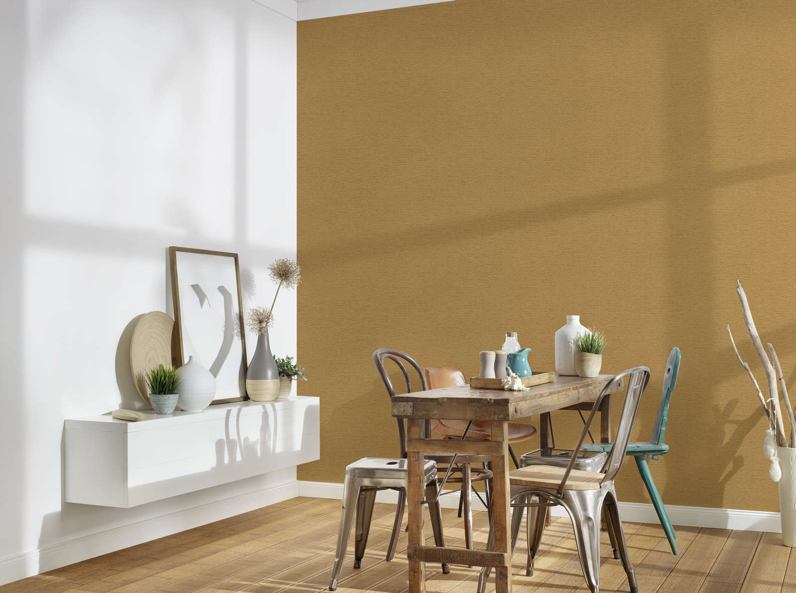             Plain wallpaper in textile look with light structure, matt - golden brown, yellow
        