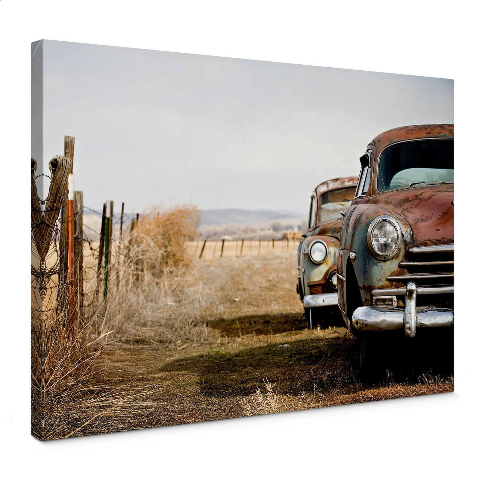         Canvas print vintage America with rusty oldtimer
    