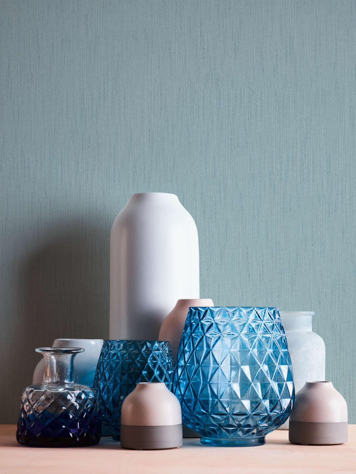             Wallpaper blue grey with texture effect & mottled colour & textile effect
        