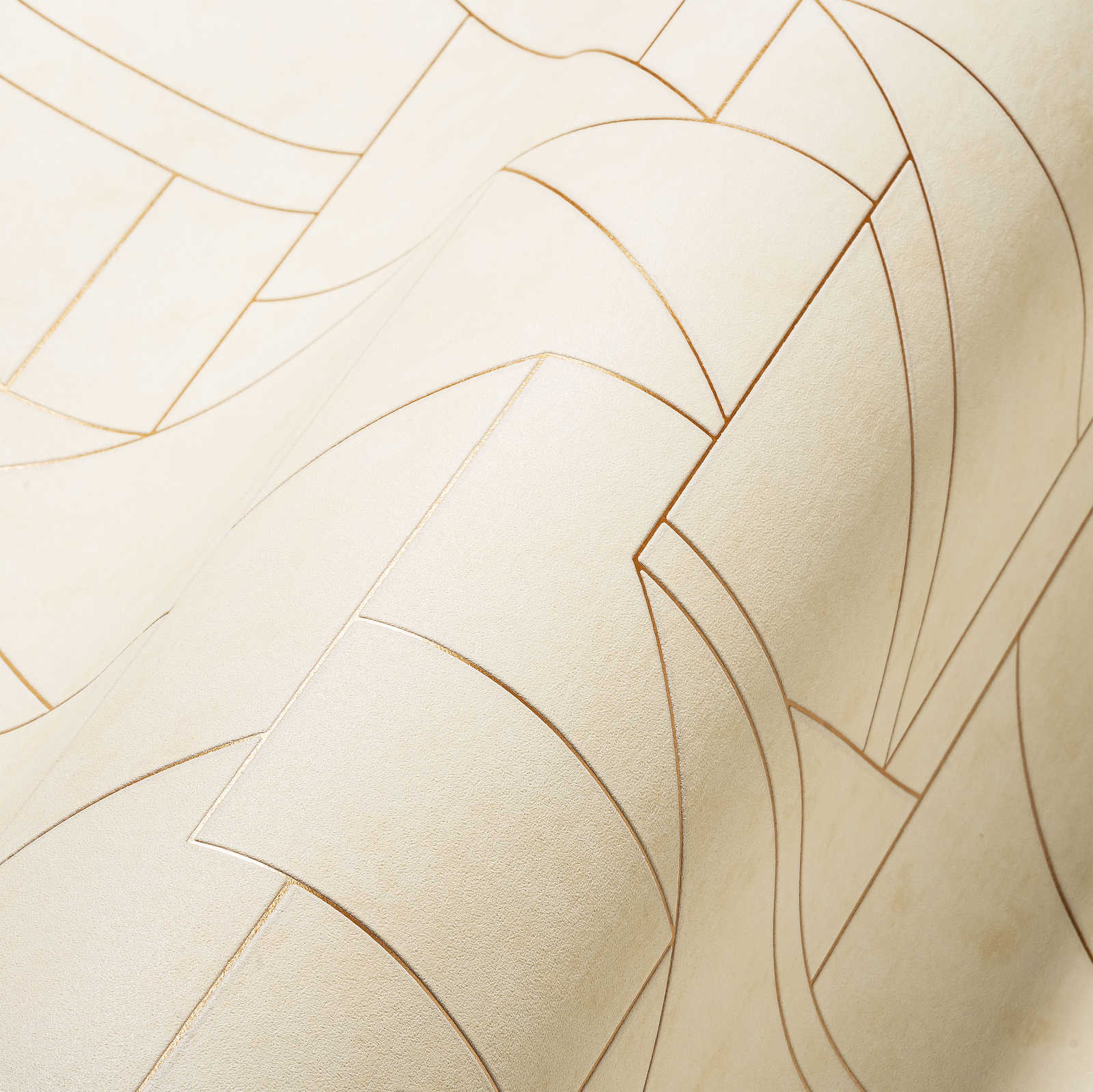             Graphic wallpaper with modern line pattern - white, cream, bronze
        