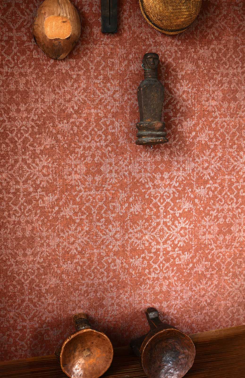             Behangornamentontwerp in Perzische tapijtlook
        