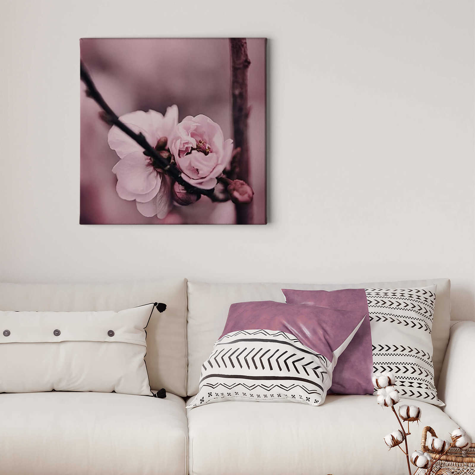            Square canvas print flower bud – pink
        