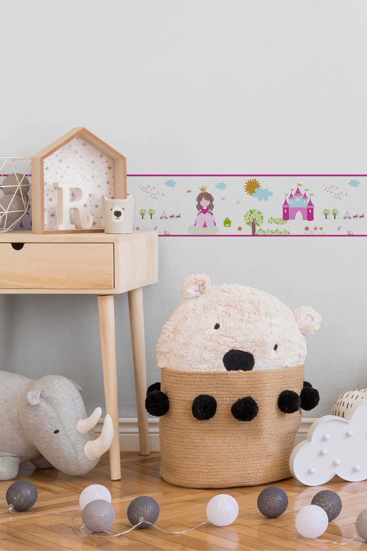             Cenefa de papel pintado para habitación infantil con motivo de cuento de hadas - de color, blanco
        