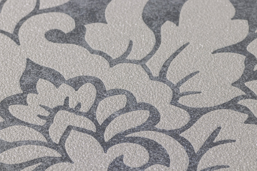             Carta da parati ornamentale floreale con effetto metallizzato - grigio, beige, argento
        