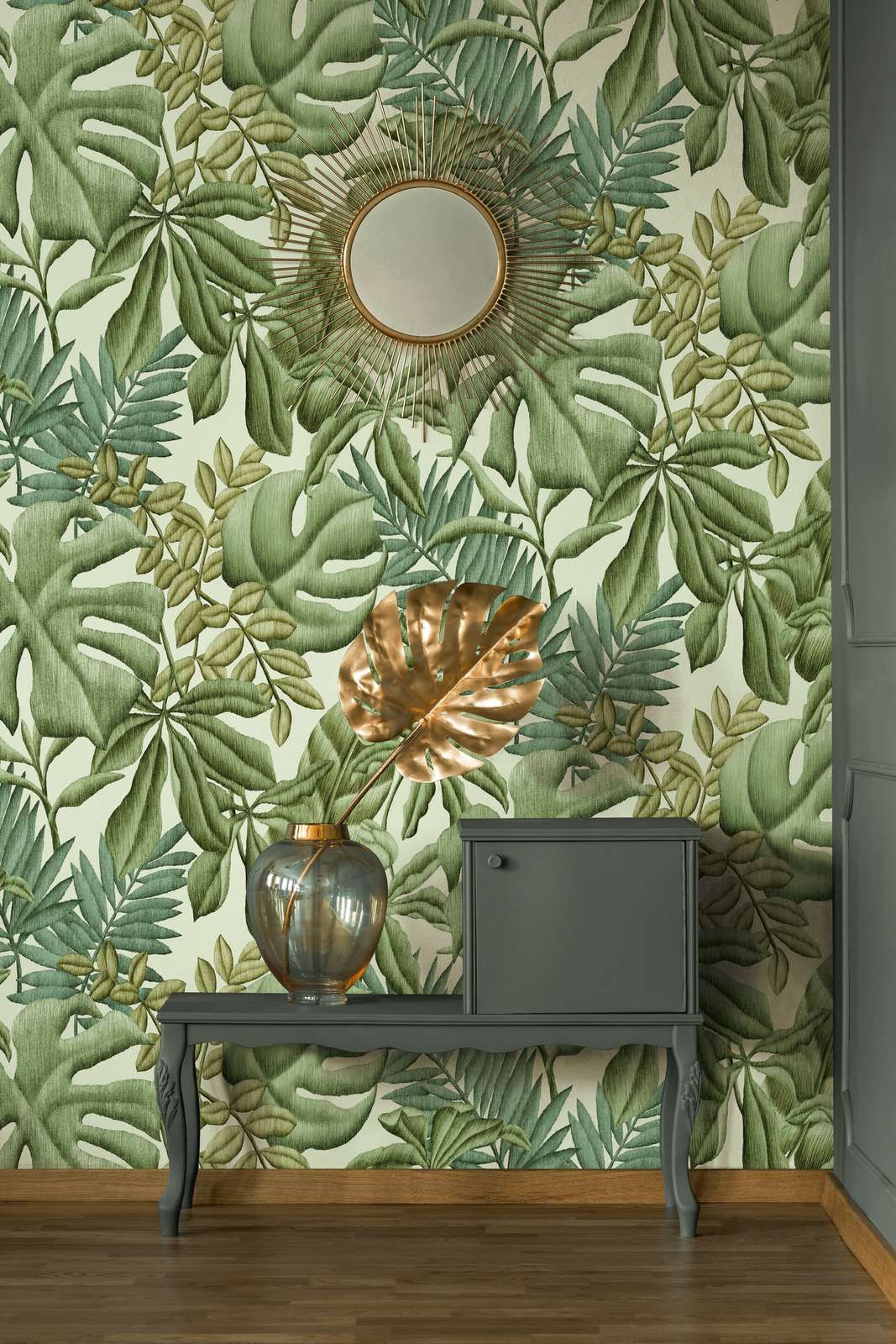             Non-woven wallpaper with various leaves - green, cream
        