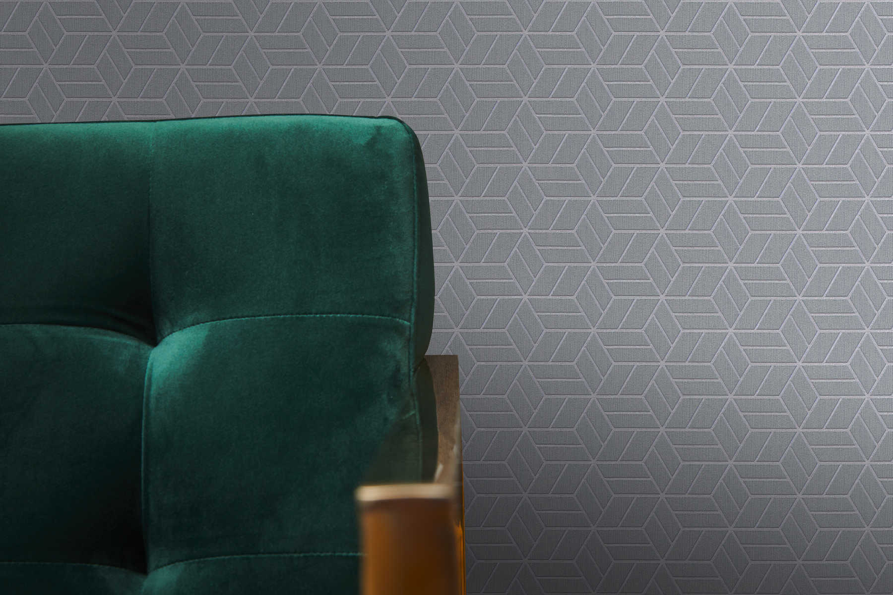             Wallpaper geometric pattern & glitter effect - grey, silver
        