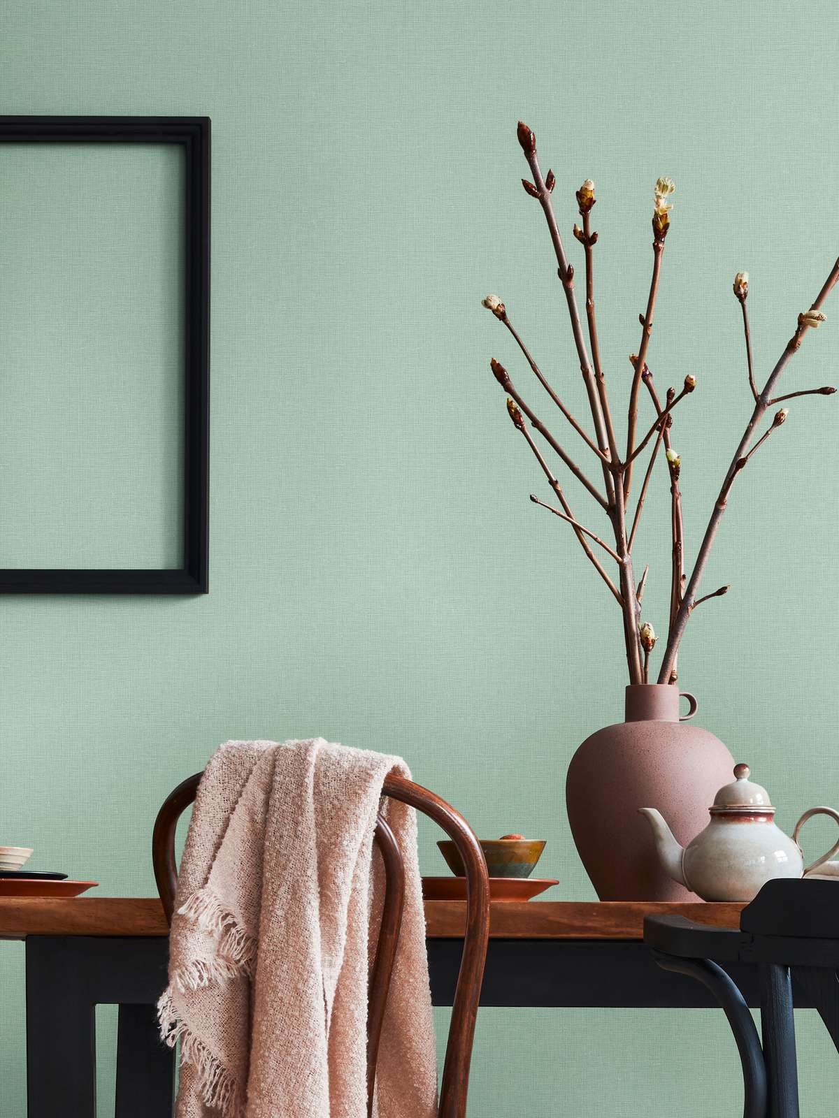             Non-woven wallpaper plain with linen texture - green
        