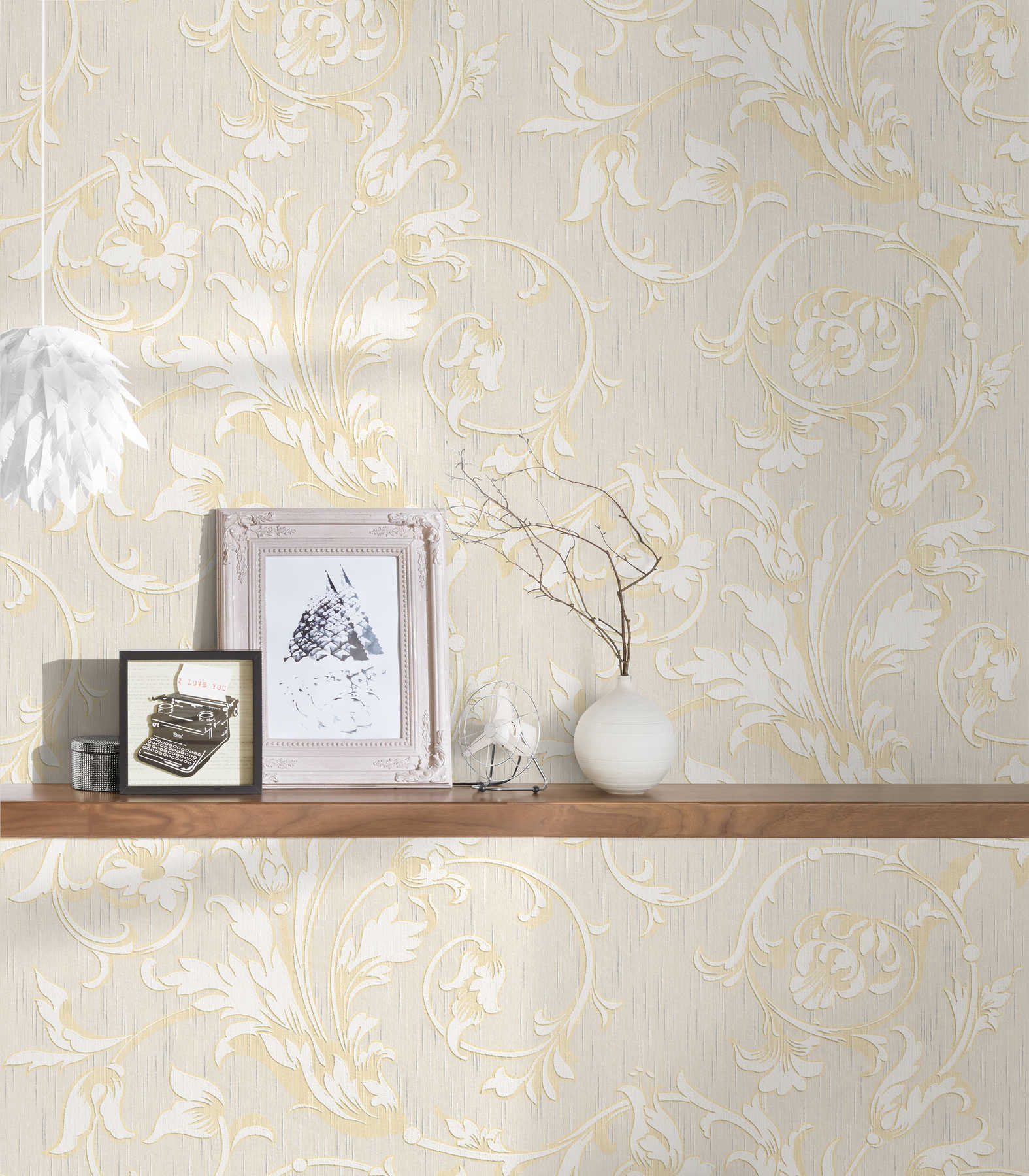             Hermitage behang met bloemenornament - beige, crème
        