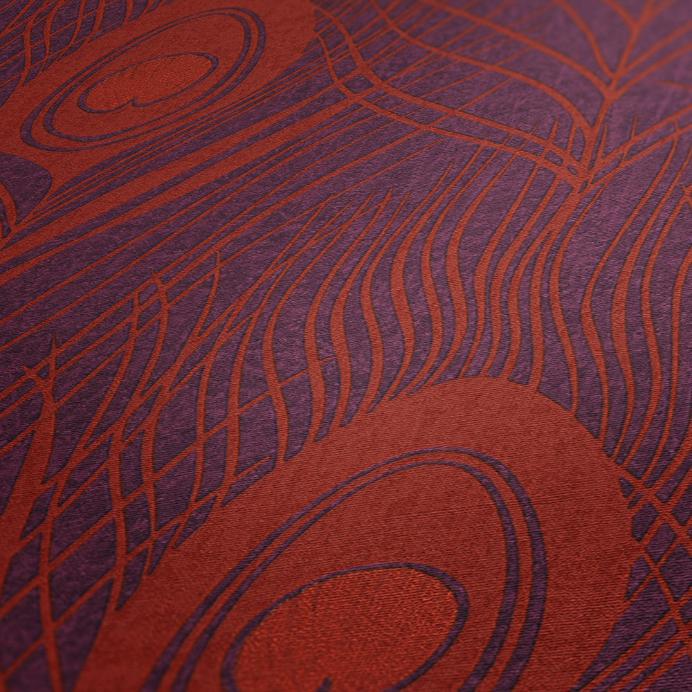             Papel pintado no tejido magenta con plumas de pavo real - rojo, morado, dorado
        