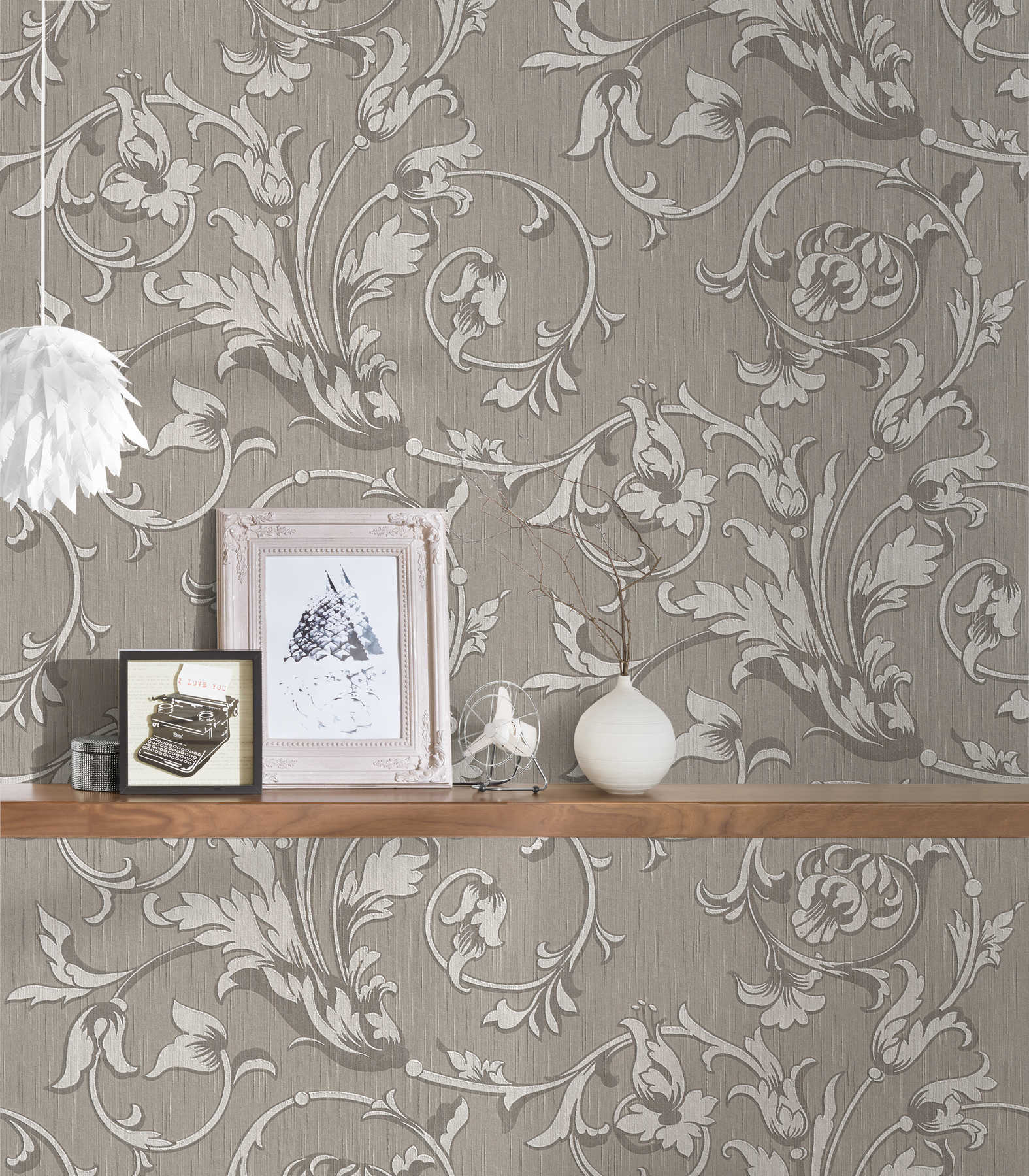             Colonioal style wallpaper with floral ornaments - brown, grey
        