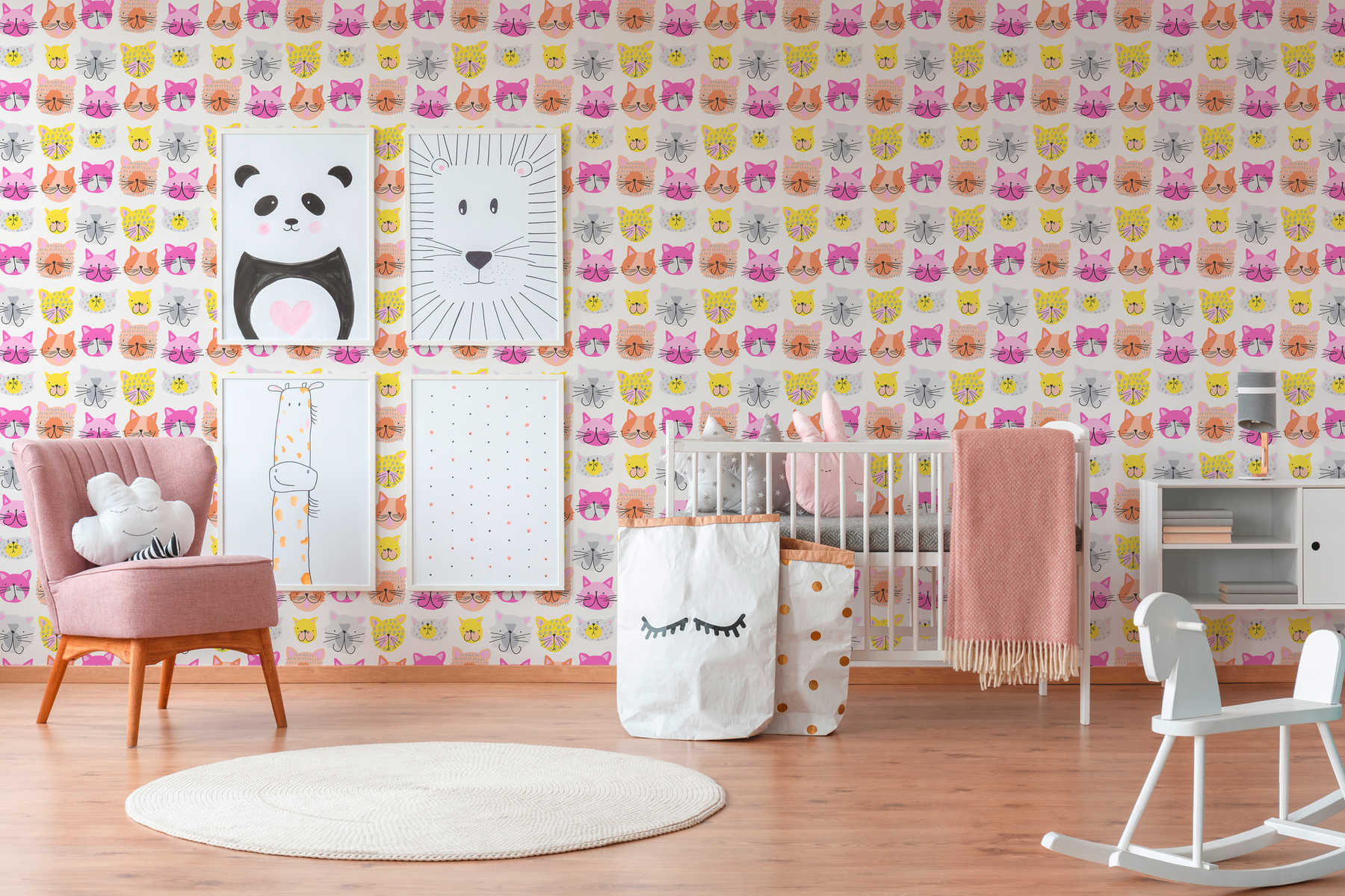             Papel pintado de gato colorido en estilo cómico para la habitación de los niños - rosa, amarillo
        