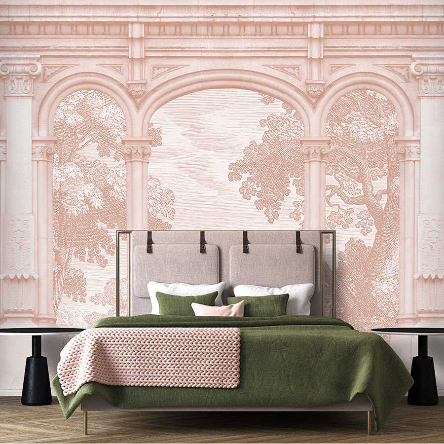 Roma 3 - Papel pintado rosa Diseño histórico con ventana de arco redondo
