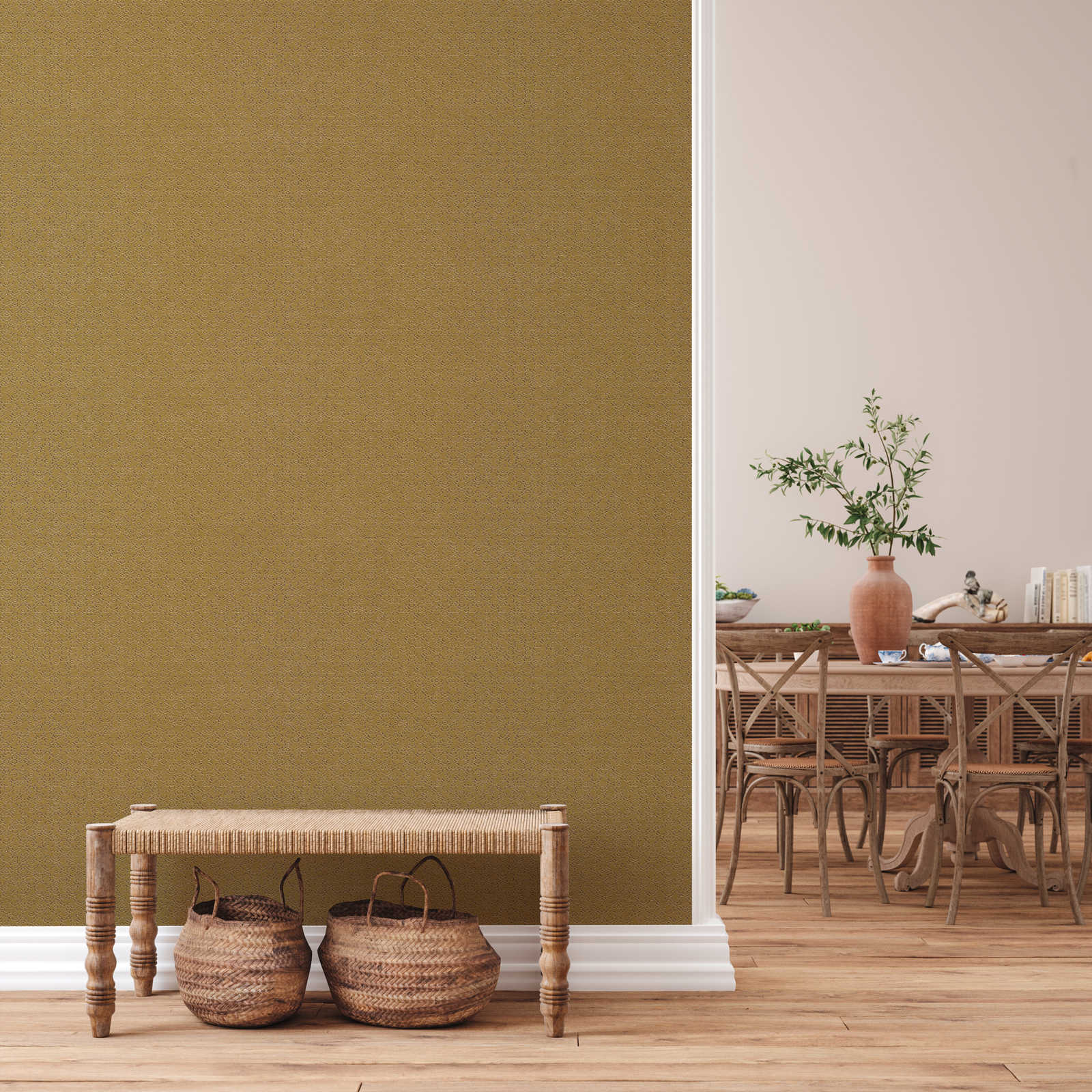             Golden pattern wallpaper with 3D effect & metallic luster - Brown, Yellow, Metallic
        