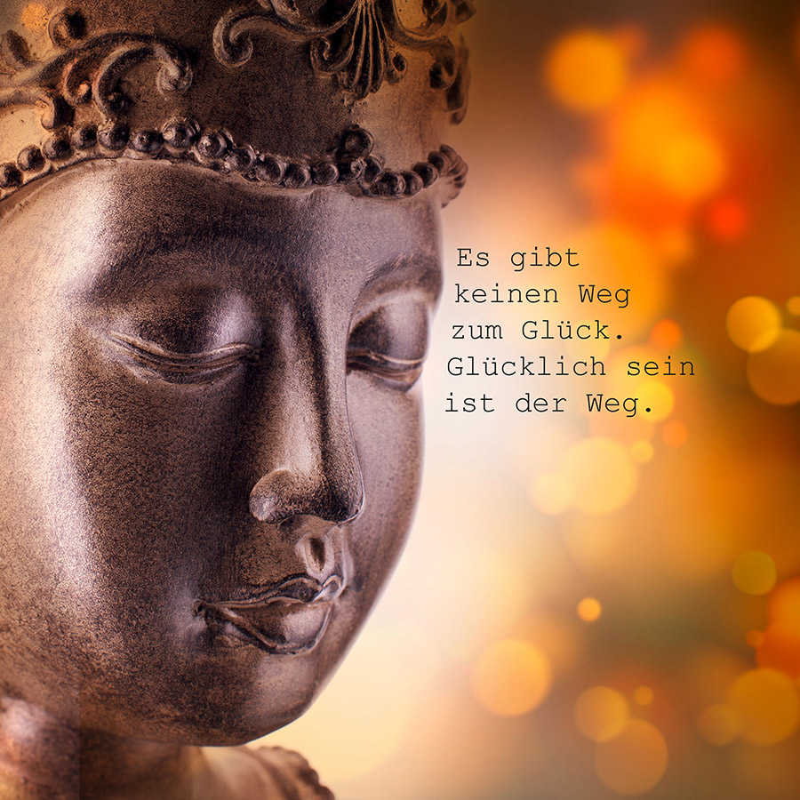 Digital behang Boeddha met geluksletters - parelmoer glad vlies

