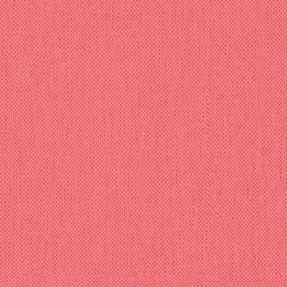             Carta da parati rosso salmone e rosa con struttura in lino tinta unita per la camera delle ragazze
        