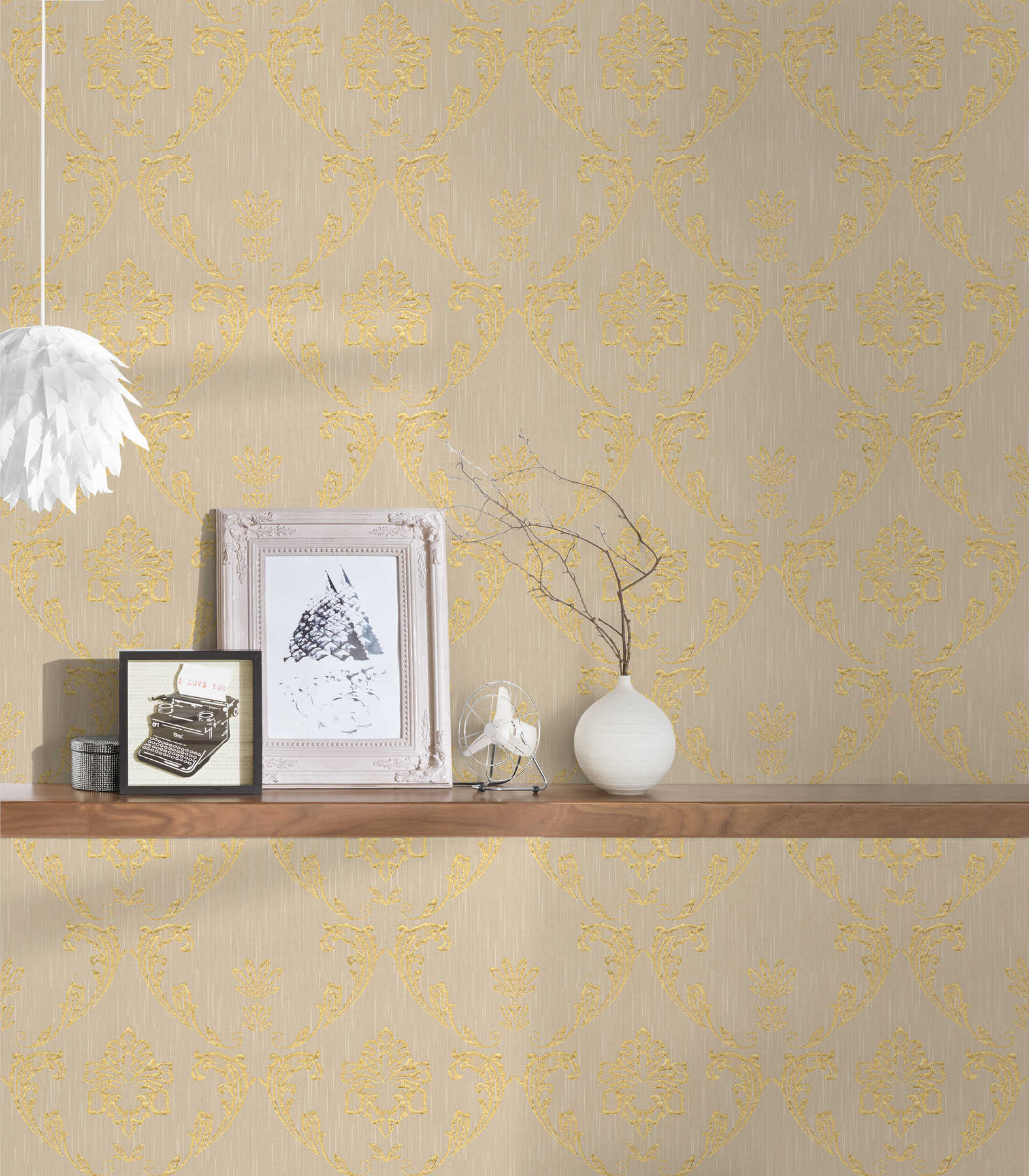             Ornamental wallpaper with floral elements in gold - gold, beige
        