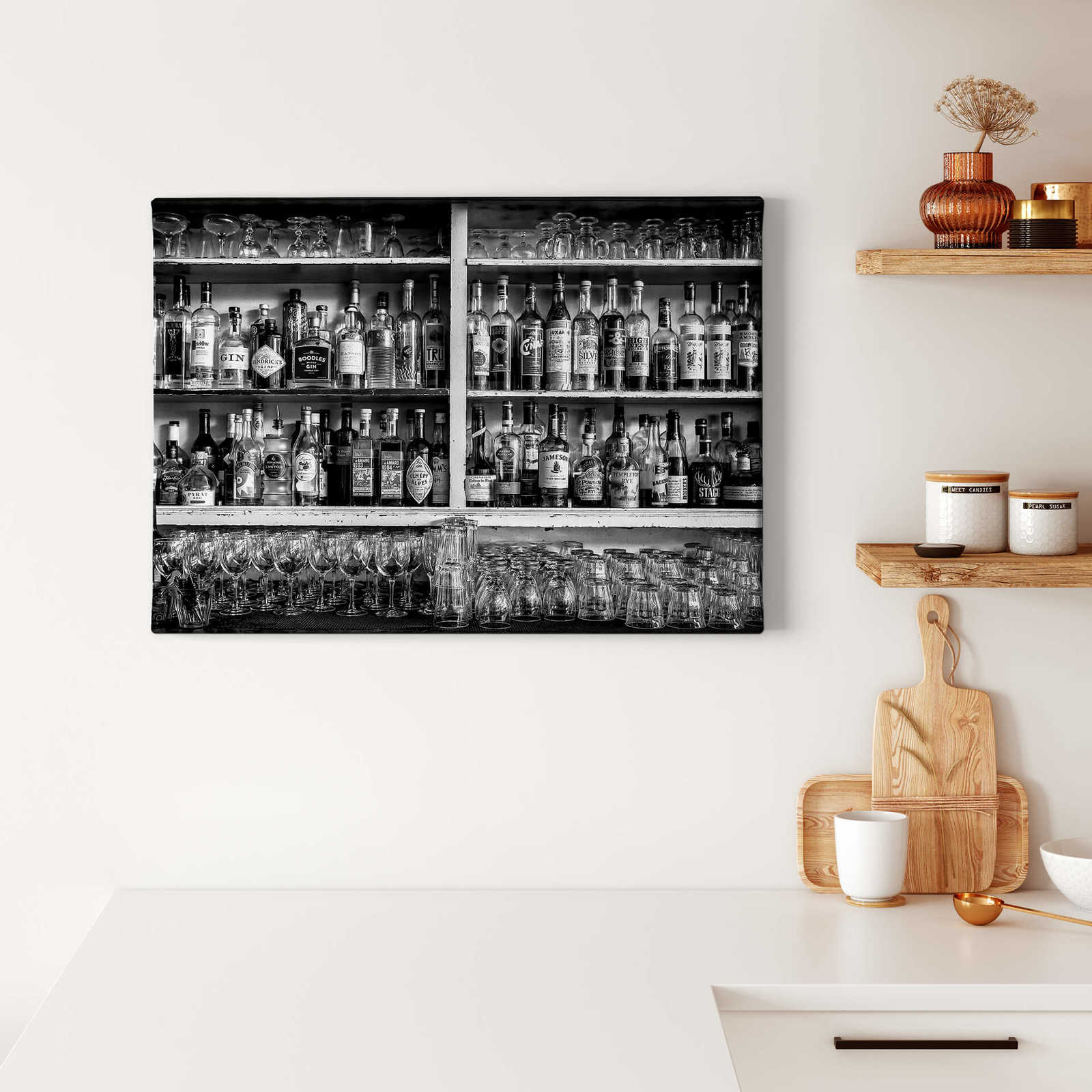             Black and white canvas print bar with bottles and glasses
        