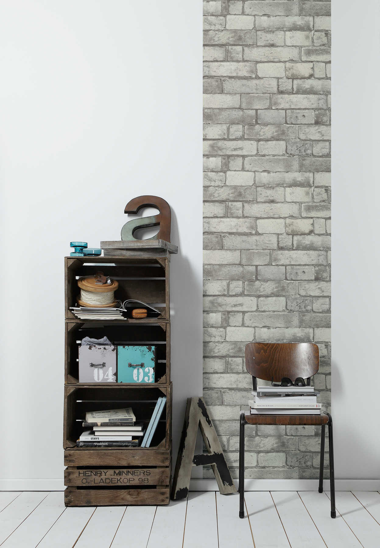             Non-woven wallpaper brick wall in 3D design - grey, white
        