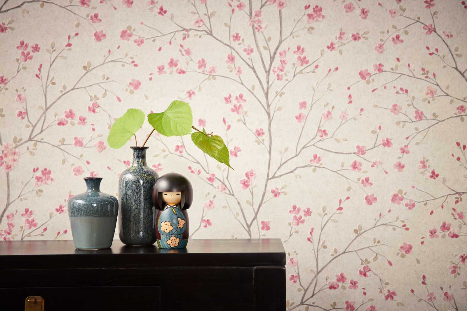             Vliesbehang met kersenbloesemmotief in Aziatische stijl - bruin, roze, wit
        