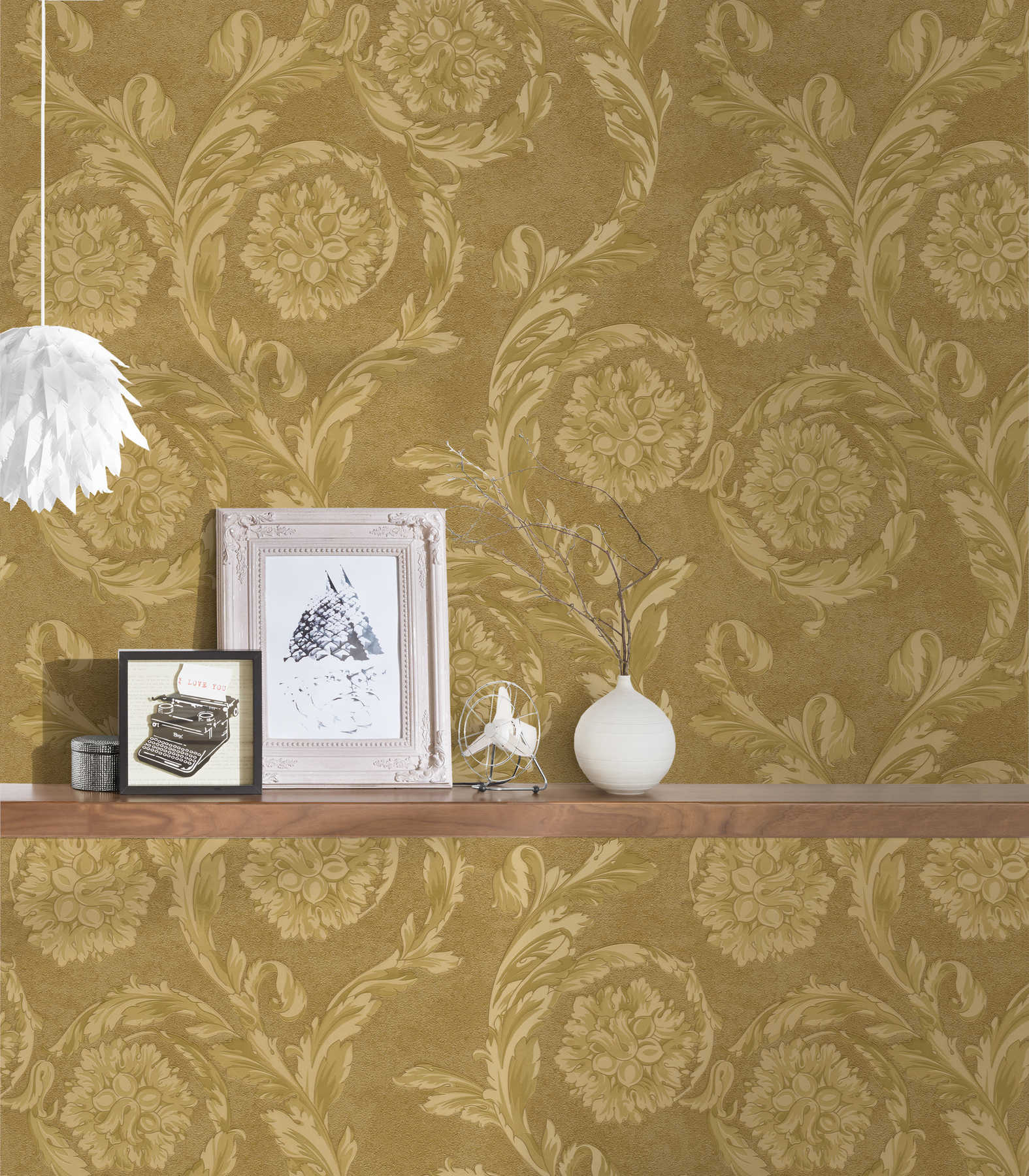             Metallic non-woven wallpaper gold ornament decor - metallic
        