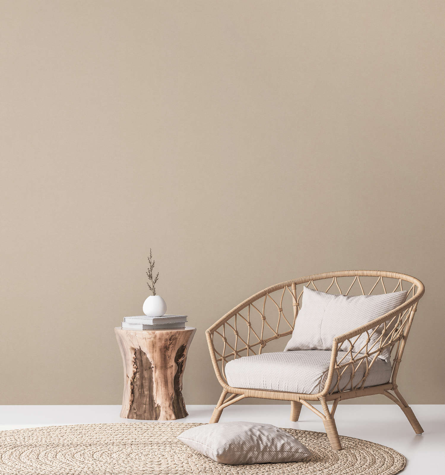             PVC-free non-woven wallpaper with glossy polka dot pattern - beige
        