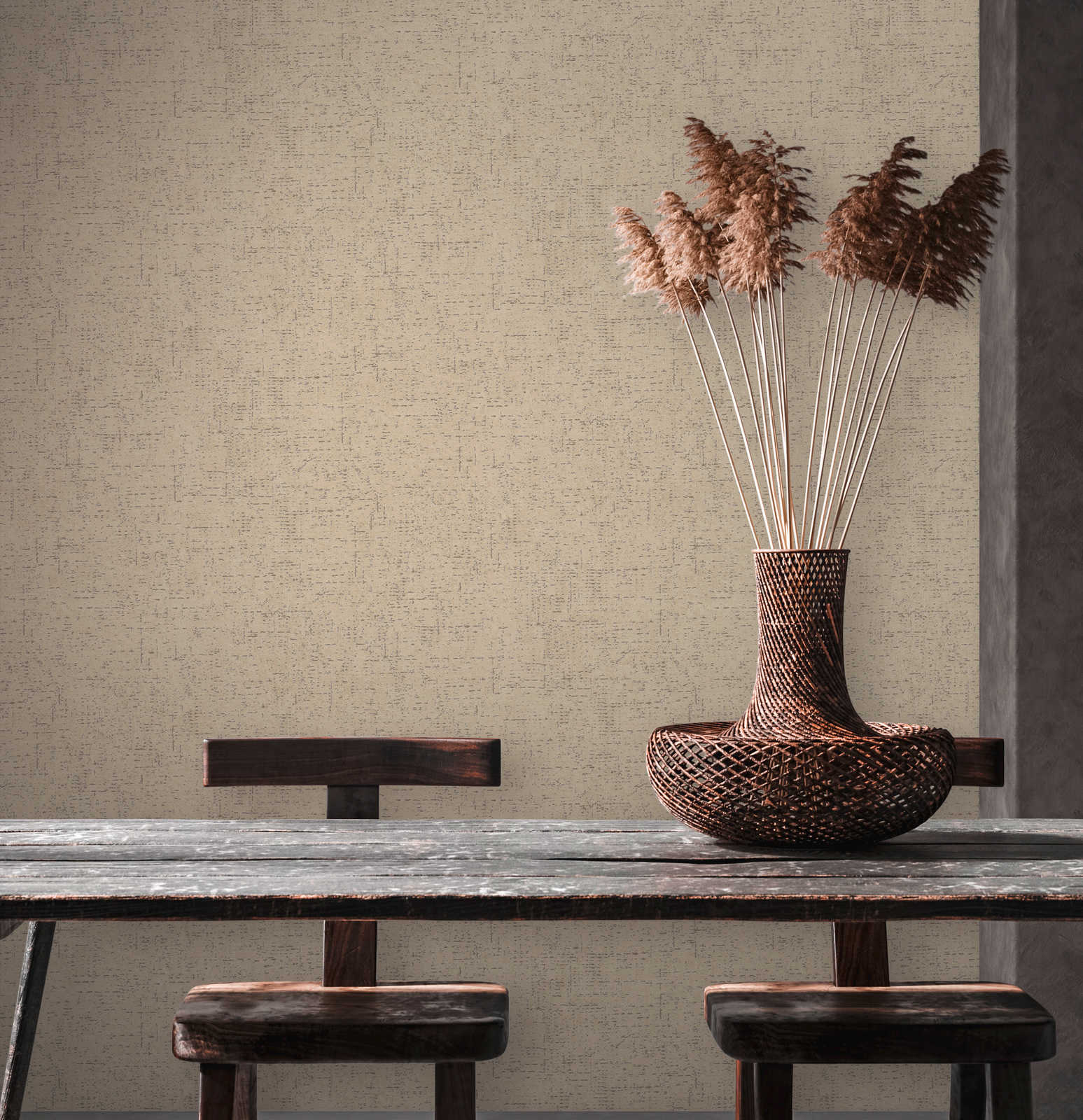             Wallpaper with rustic plaster look in industrial style - brown
        