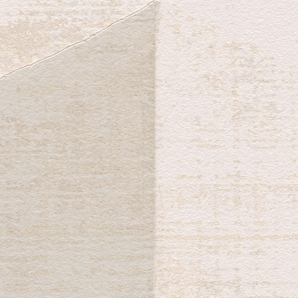             Non-woven wallpaper facets pattern with metallic accent - metallic, beige, cream
        