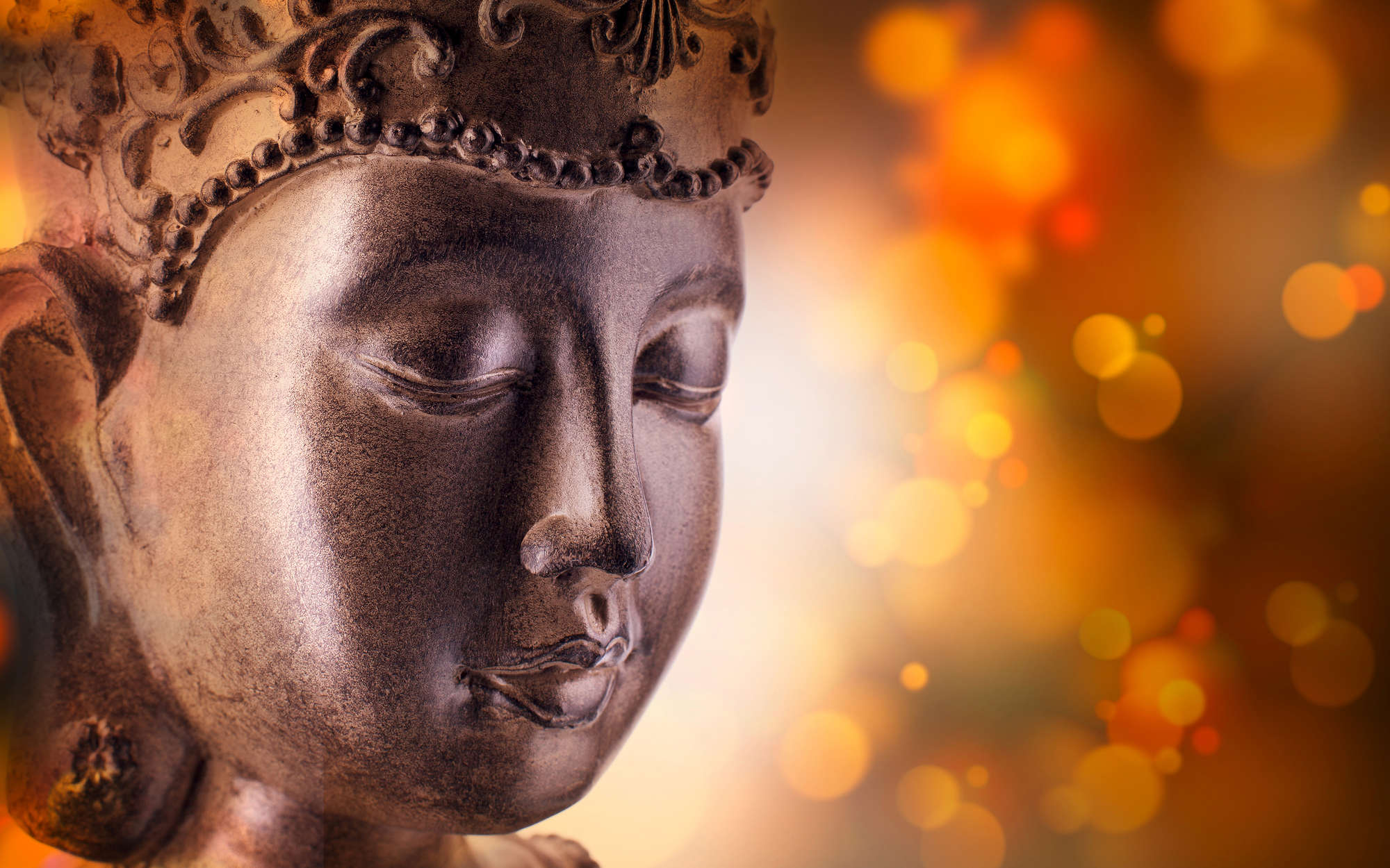             Photo wallpaper detail of Buddha statue - mother-of-pearl smooth non-woven
        