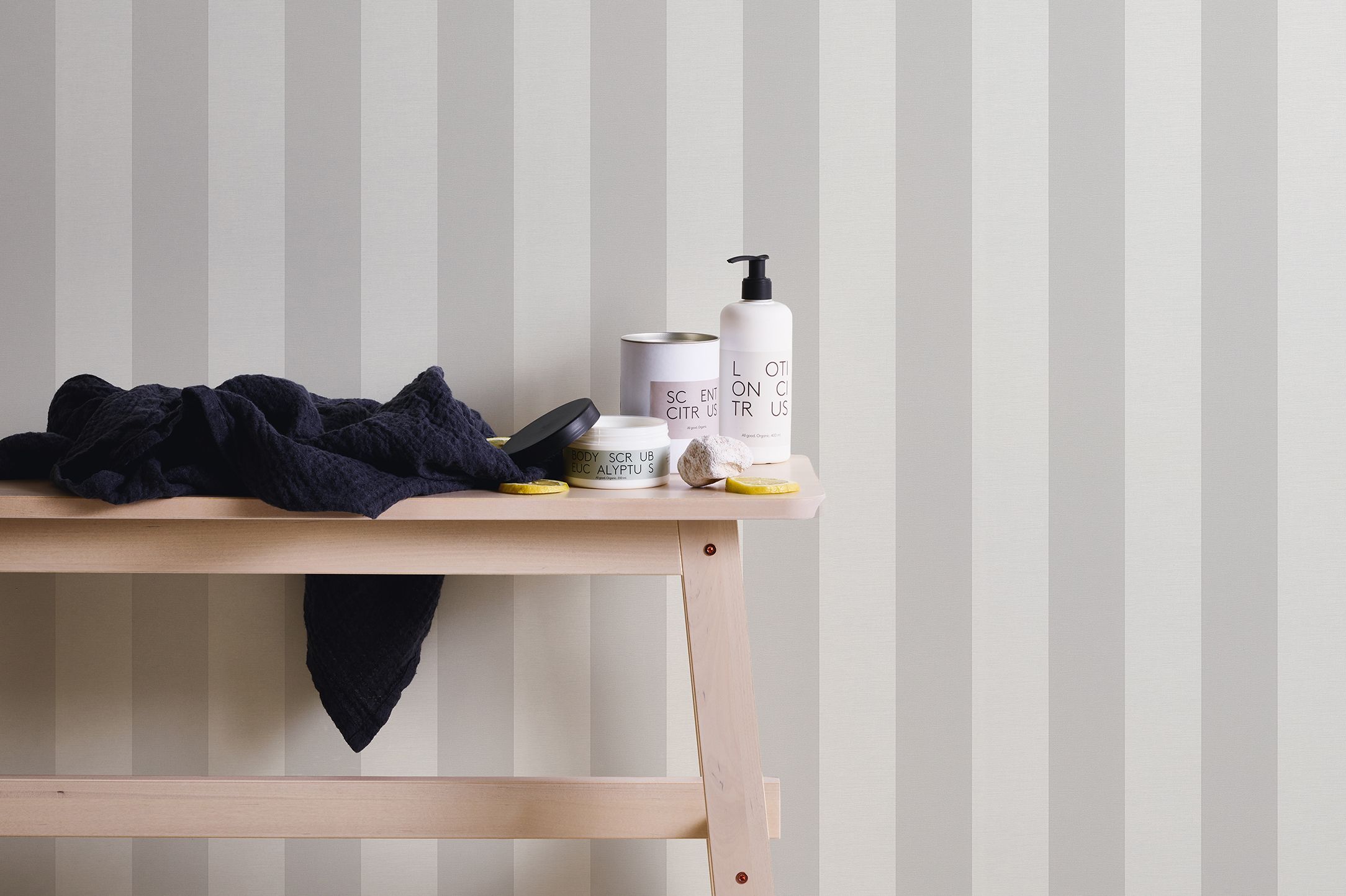 Bathroom wallpaper stripes white and grey