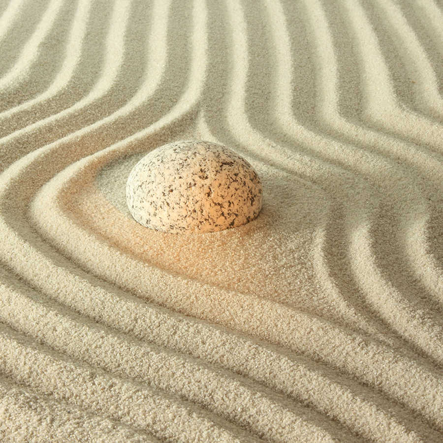 Papier peint panoramique Spa pierre jaune dans le sable strié sur intissé lisse mat
