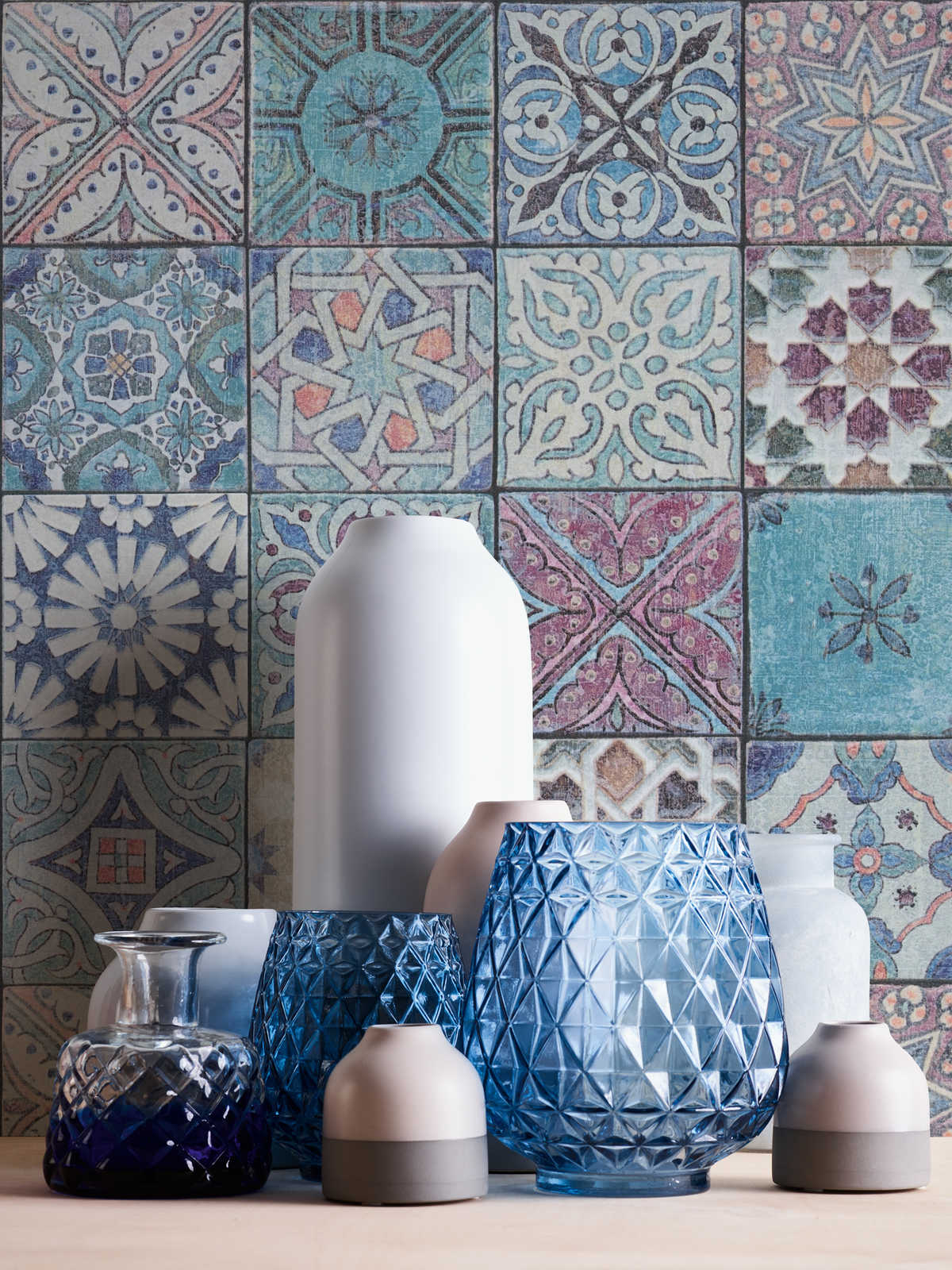             Self-adhesive tile wallpaper vintage mosaic pattern - colourful, blue, purple
        